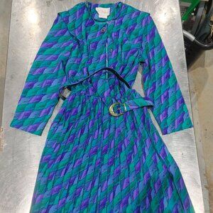 VIPetites Short Dress Size 12P with Belt Purple Blue Green Good Condition
